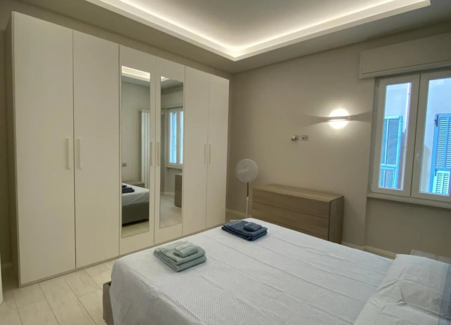 Casa Dante: Oneglia Centro-Marina-Spiagge Lejlighed Imperia Italien