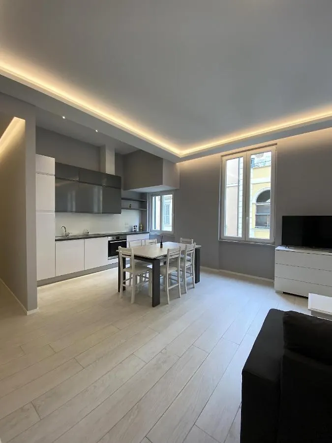 Appartement Casa Dante: Oneglia Centro-Marina-Spiagge à Imperia