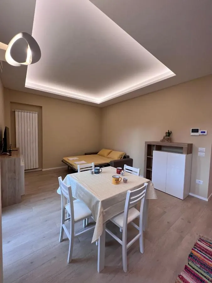 Appartement Casa Dante: Oneglia Centro-Marina-Spiagge à Imperia